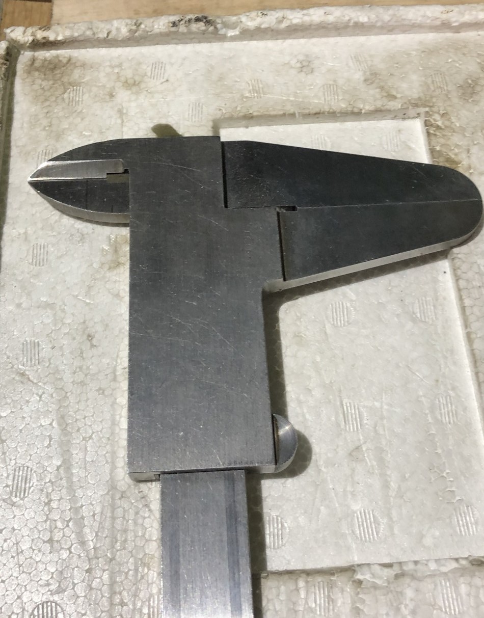 中古Vernier caliper [ノギス]測定範囲 0-60cm MITUTOYO