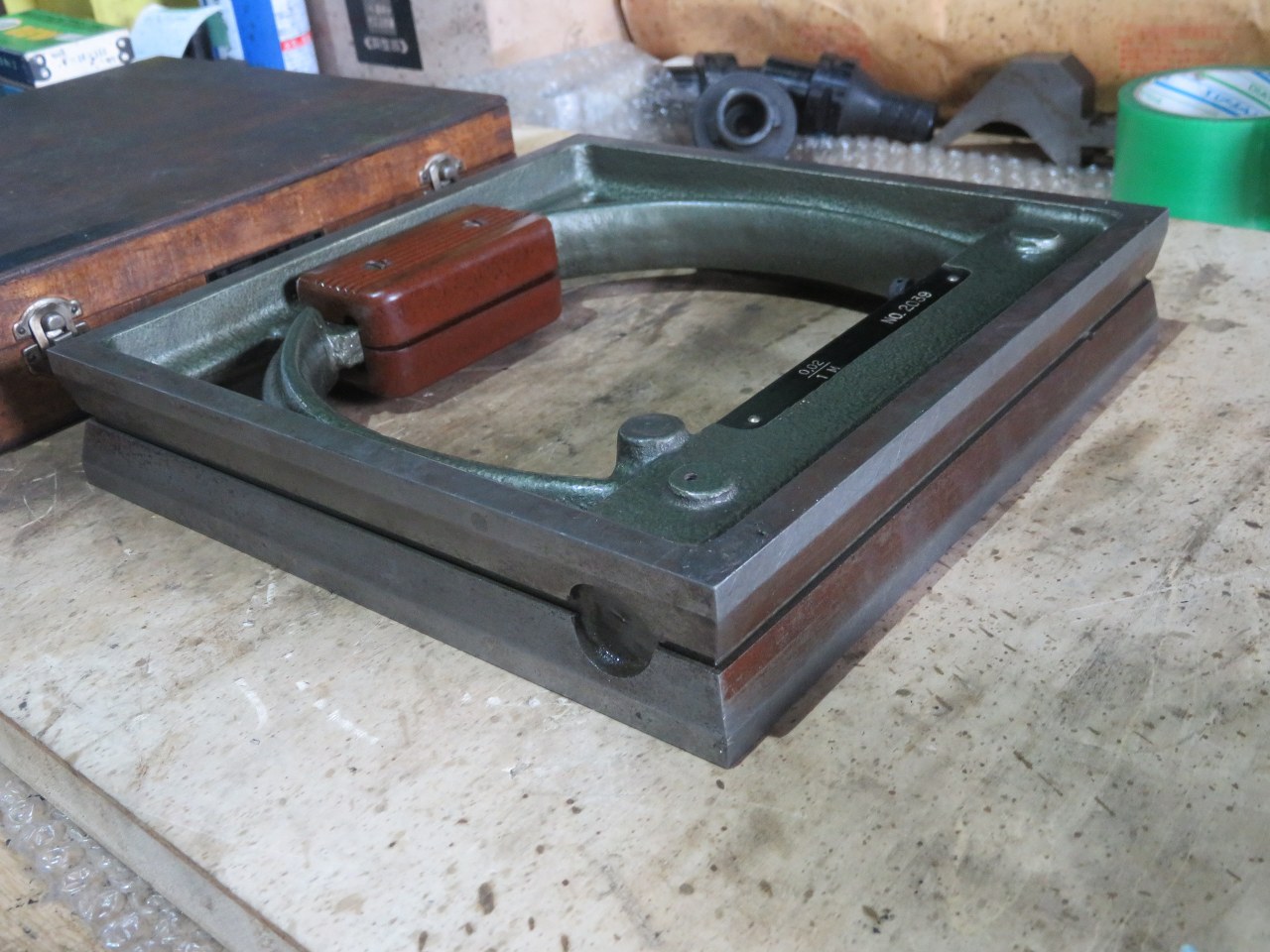 中古その他測定工具・基準器・試験機 [角型精密水準器]250ｘ0.02 理研計器製作所