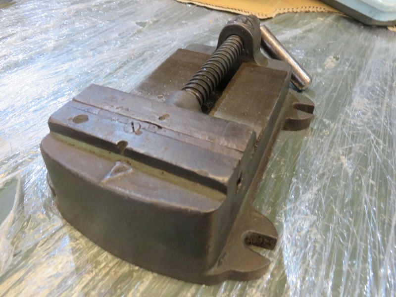 中古Vise [バイス]口幅110mm Unknown