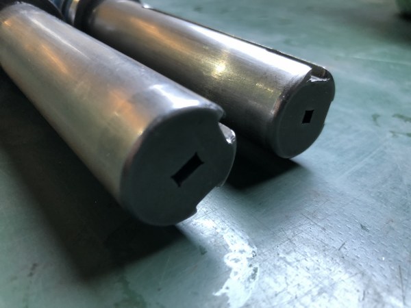 中古Long 【タレパン金型（パンチ）】パンチ2本 AMADA/CONIC