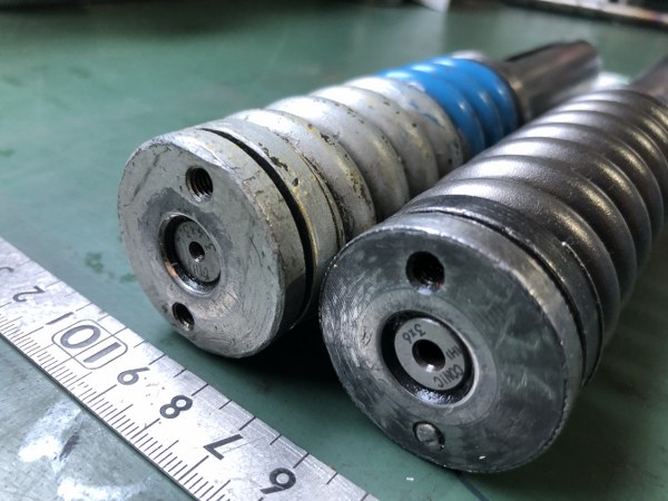 中古Long 【タレパン金型（パンチ）】パンチ2本 AMADA/CONIC