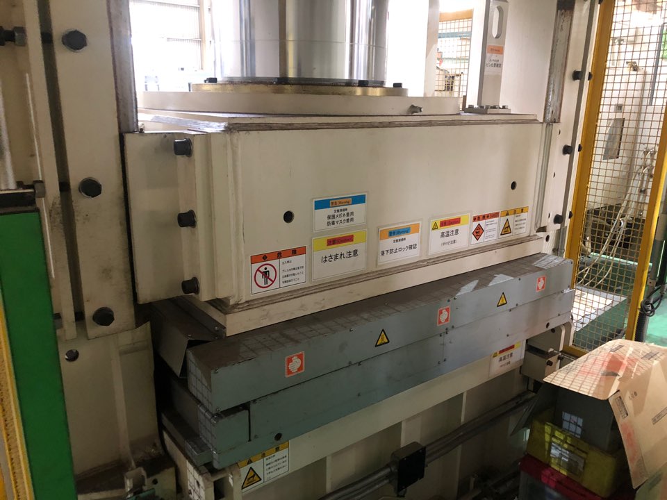 中古電動プレス（200T～） TC-600-1W 山本鉄工