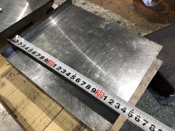 中古その他測定工具・基準器・試験機 【サインテーブル】本体サイズ240ｘ200ｘ48 不明