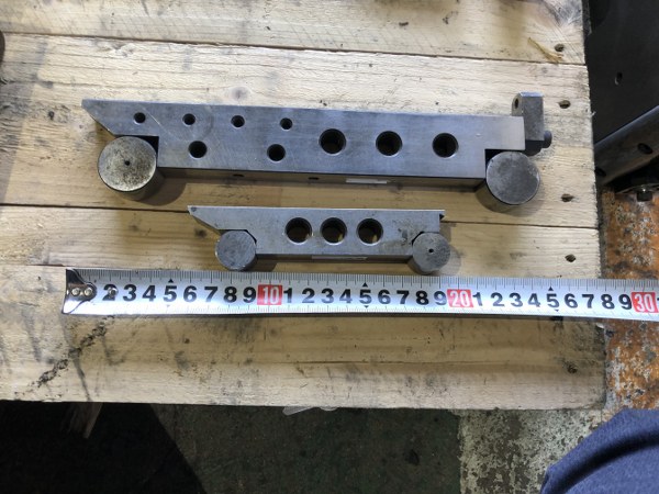 中古その他測定工具・基準器・試験機 [センター付サインバーセット]1セット2個 不明