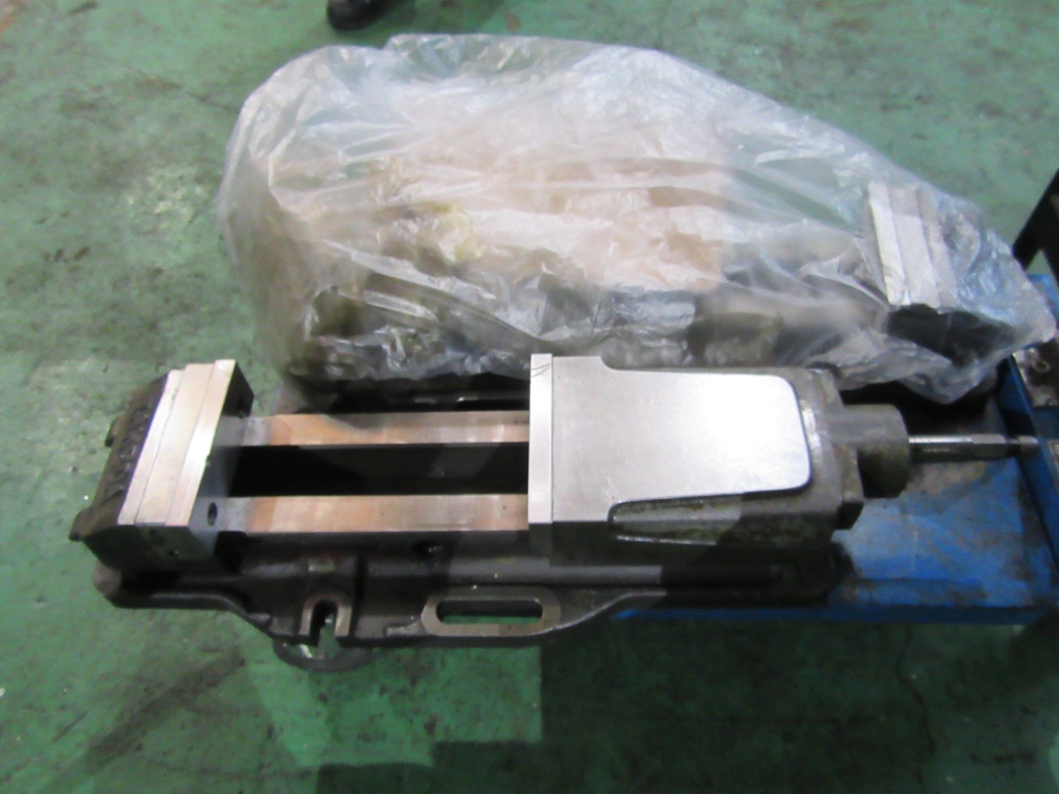 中古Hydraulic vise [油圧マシンバイス]TK-150HVS TAKEDA