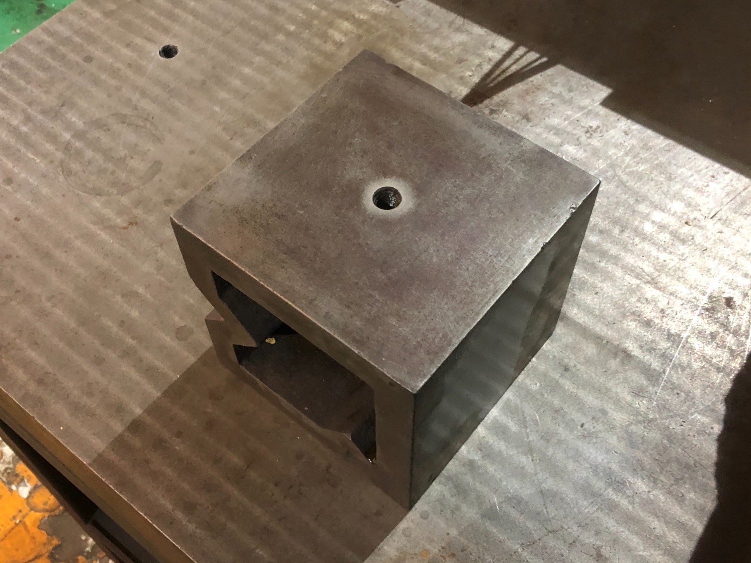 中古その他 [V溝付桝型ブロック]不明 不明