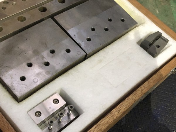 中古その他測定工具・基準器・試験機 【ワイヤカット冶具】SWS-130 ソディック/Sodick