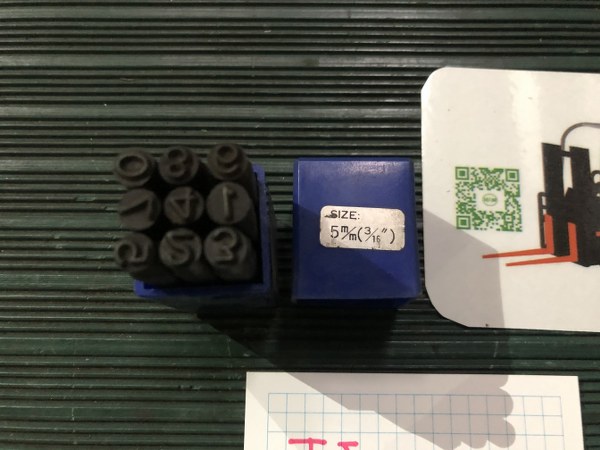中古お買い得品・1山販売等 【刻印】数字0-9　3ｍｍ 不明