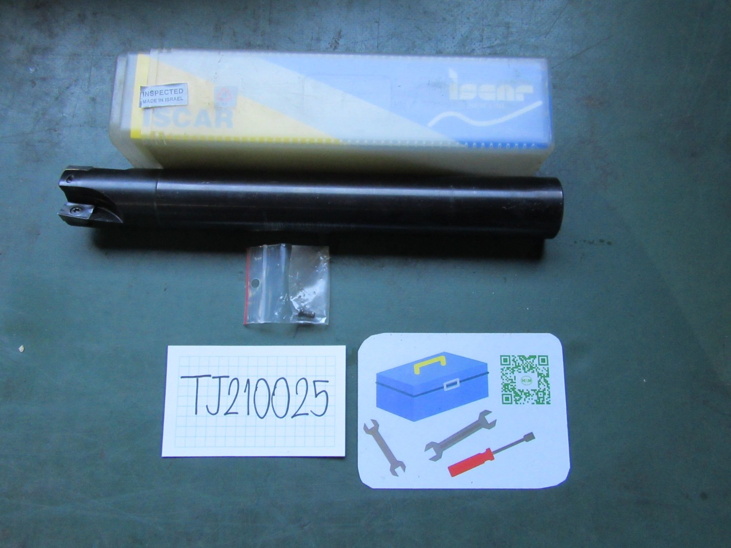 中古その他 [イスカル　カッタ]E90AD D32-C32-B イスカル