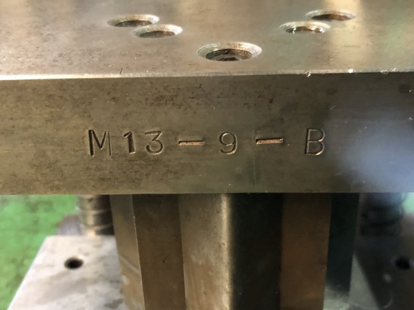 中古Other [金型ホルダー]M13-9-B Unknown