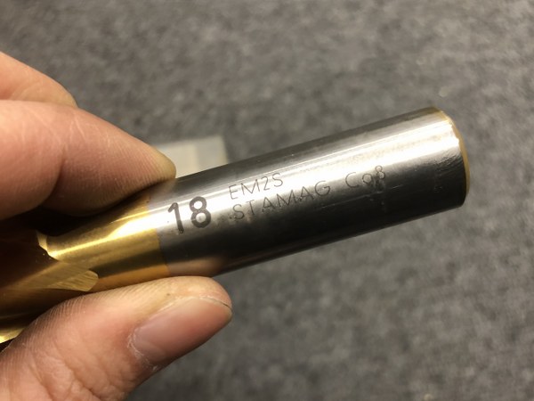 中古End mill(Square) 【2枚刃/スクエア/エンドミル】EM2S STAMAG Unknown