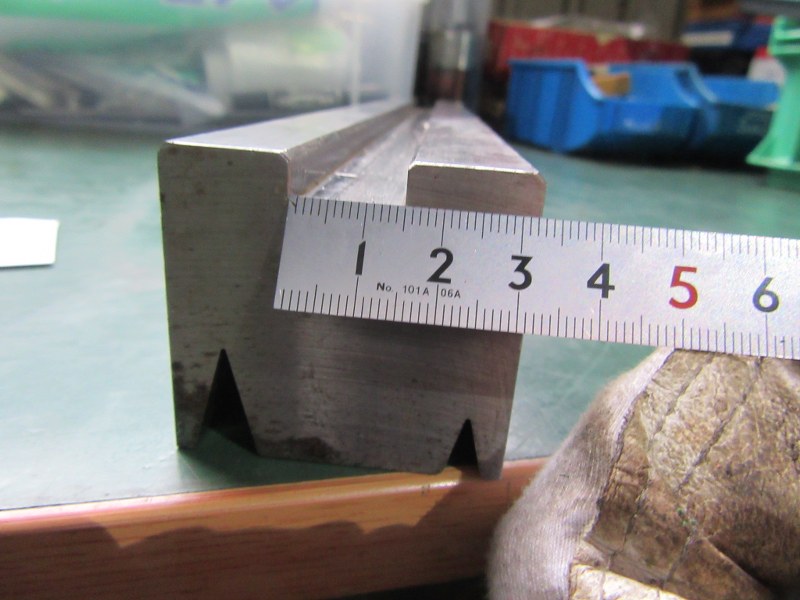 中古Goods for Vendor [ベンダー金型(2Vダイ)]V8V10 Unknown