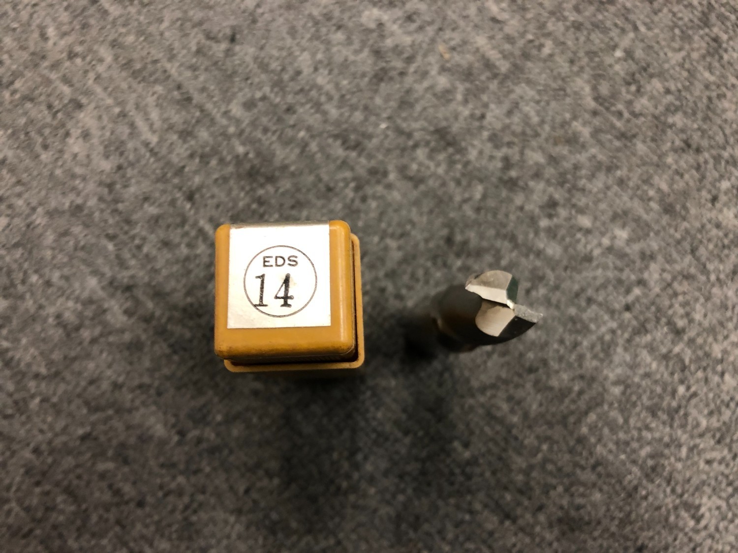 中古その他 [エンドミル]EDS14 オーエスジー