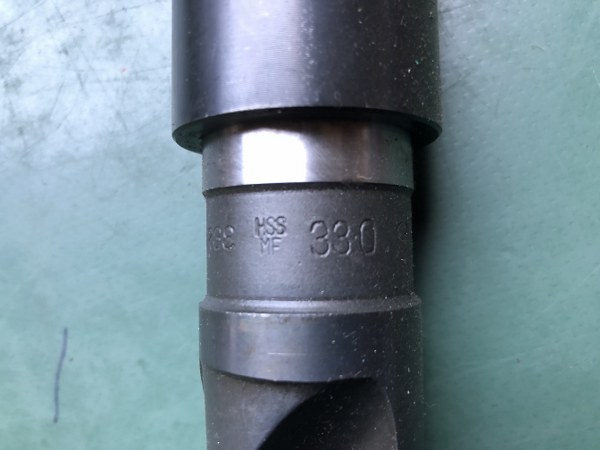 中古テーパ―シャンクドリル [テーパーシャンクドリル]φ33.0 NACHI/ナチ不二越