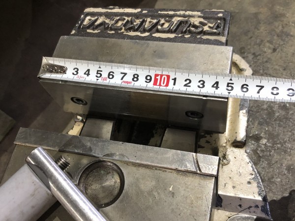 中古Hydraulic vise [油圧バイス]口幅150mm 津田駒/TSUDAKOMA