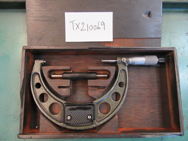 中古Outside micrometer [外側マイクロメーター]測定範囲：100～125 Unknown