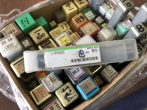 中古Special deals・Set etc [切削工具　(1山)]不明 様々
