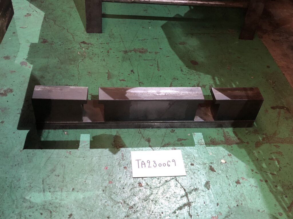 ベンダー金型 L410ｍｍ / Press Brake Die Holder L410ｍｍ TA230069