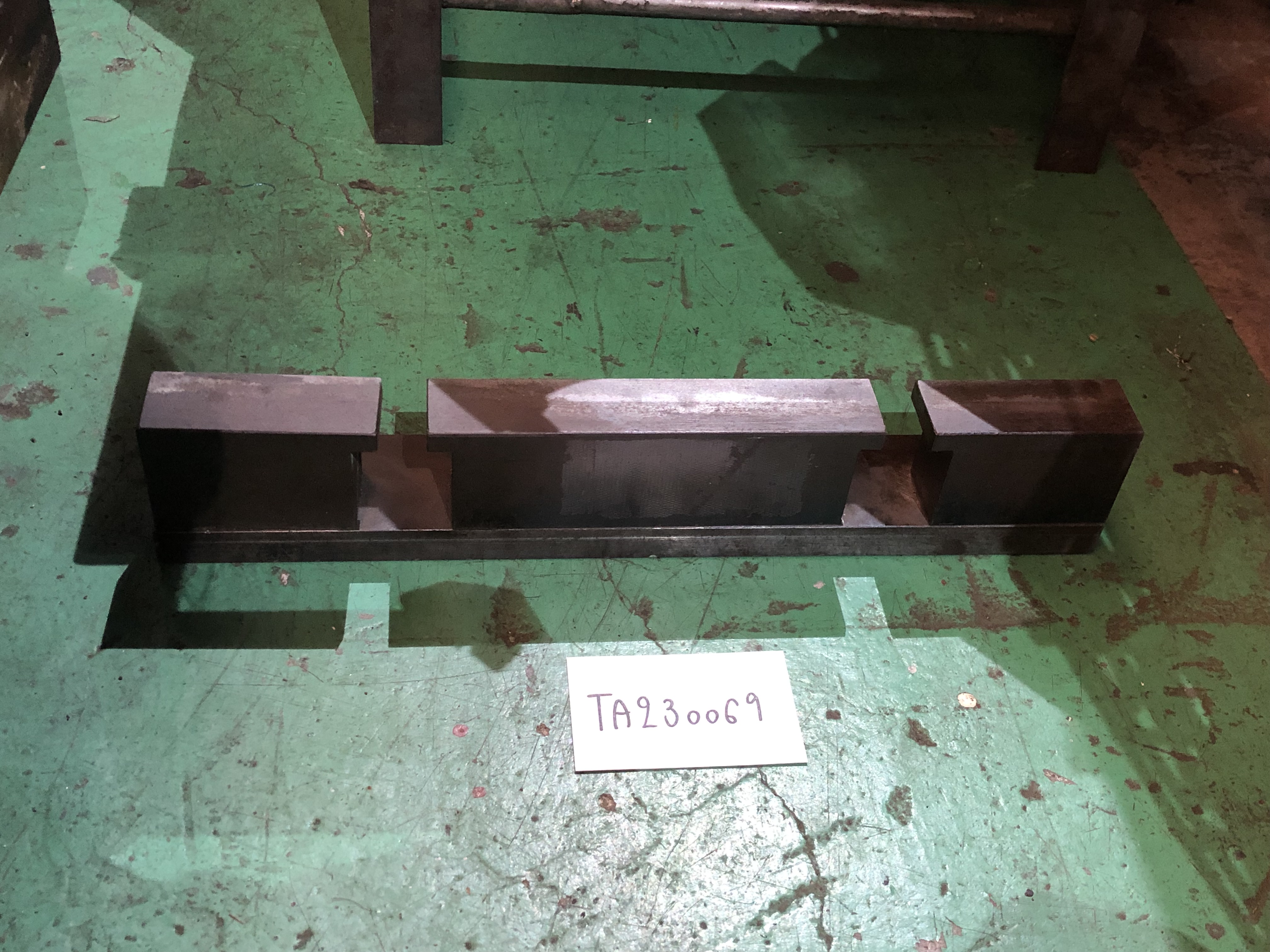 ベンダー金型 L410ｍｍ / Press Brake Die Holder L410ｍｍ TA230069