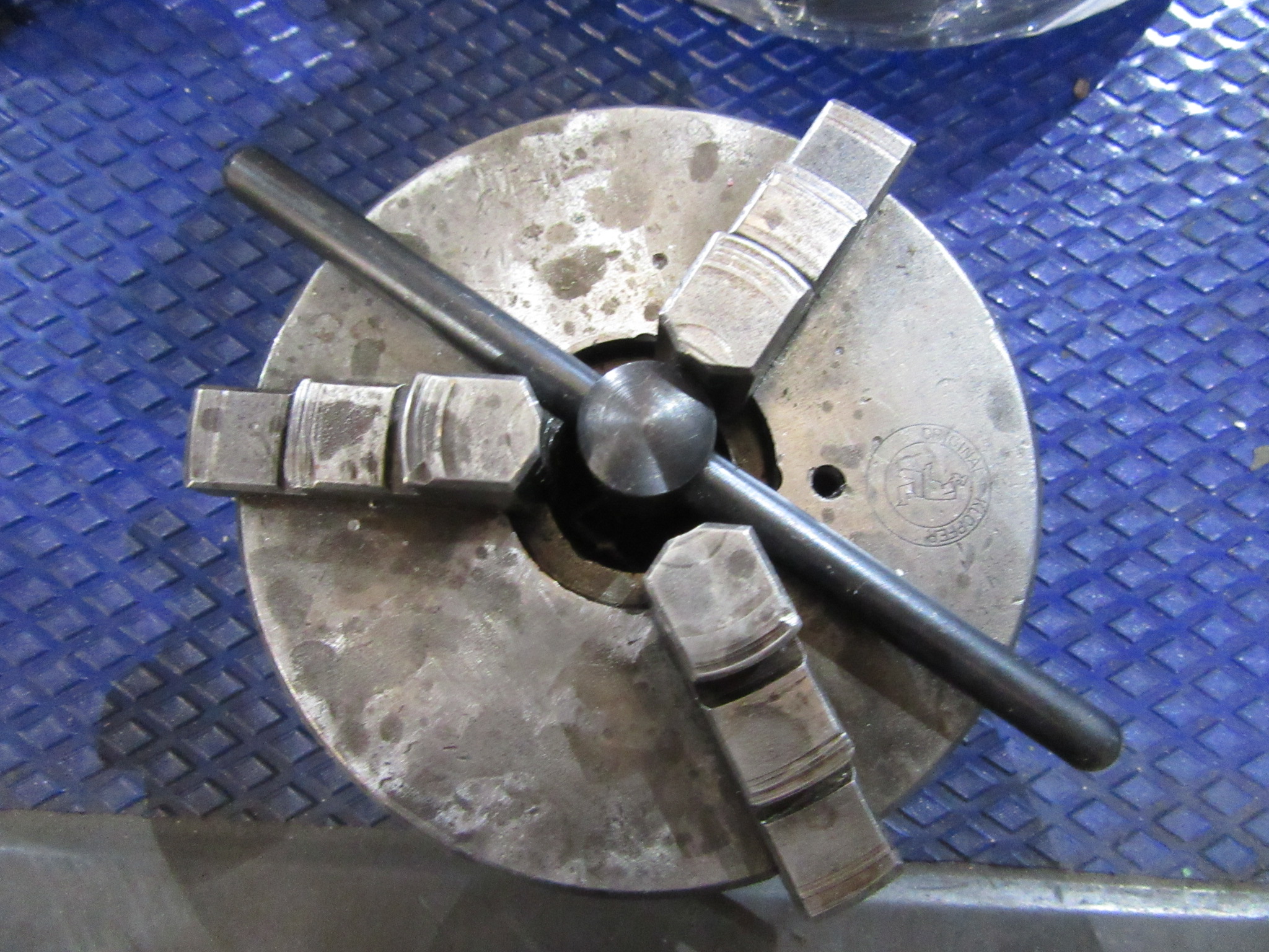 3爪チャック（スクロールチャック） 4”チャック/φ110 / 3-Jaw Scroll Chuck 4”チャック/φ110 TE210026