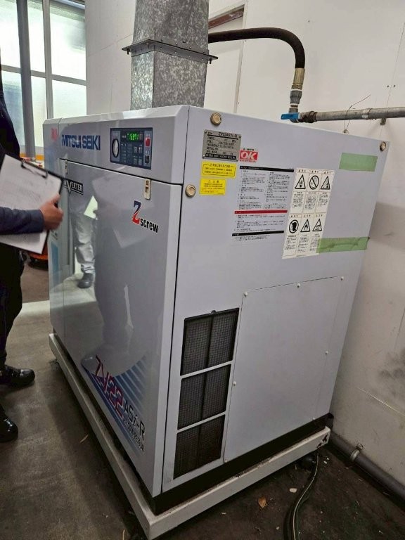 三井精機 コンプレッサー ZV22AS3i-R 全体写真
