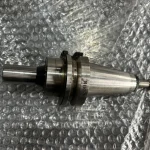 日研工作所 BT40 BT40-MMC8-90 / NIKKEN KOSAKUSHO WORKS BT40 Milling Chuck BT40-MMC8-90 TU220187