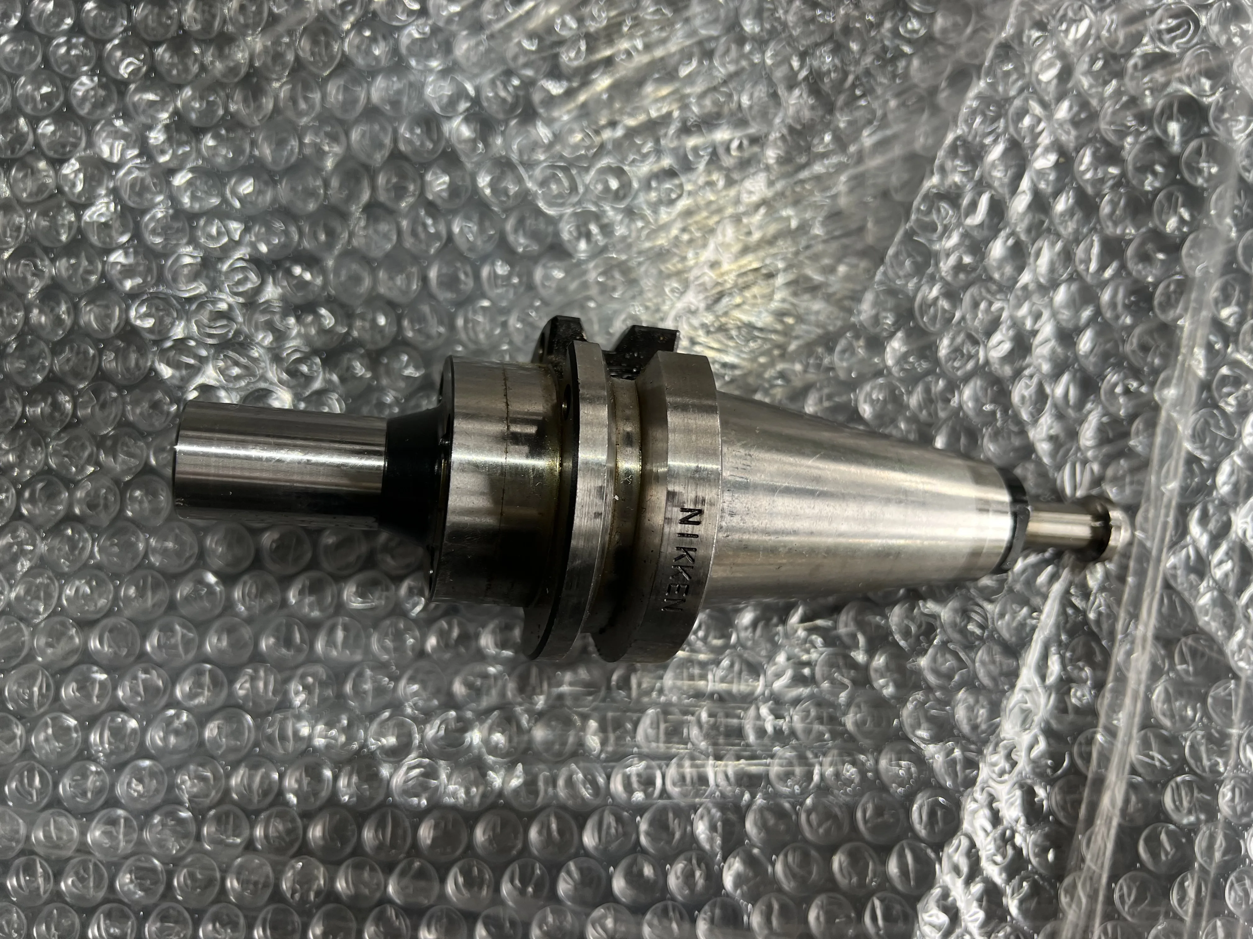日研工作所 BT40 BT40-MMC8-90 / NIKKEN KOSAKUSHO WORKS BT40 Milling Chuck BT40-MMC8-90 TU220187