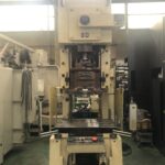 アマダ TP-80C-X2 電動C型プレスの正面写真