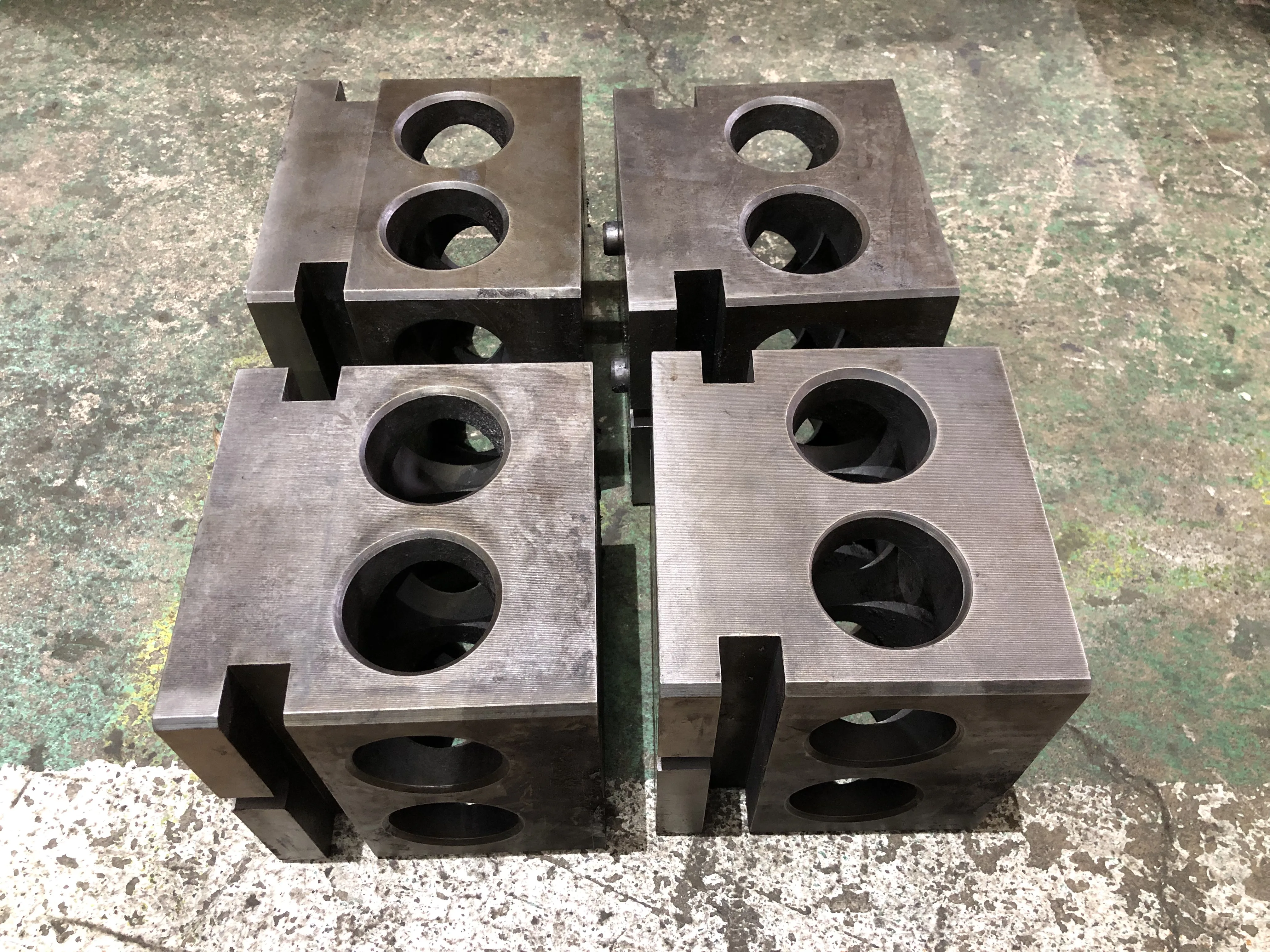 ワーク軸 4個セット / Work Axis Bearing Block 4個セット T2300143