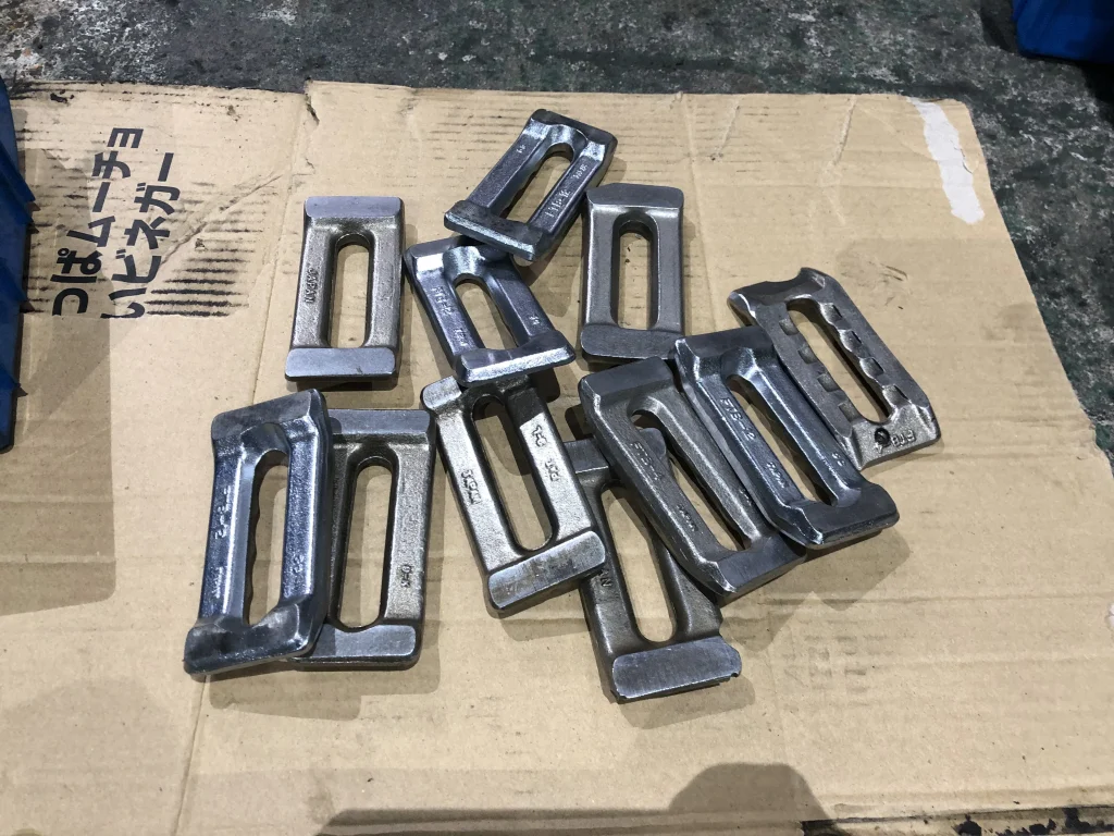 クランプ１山 / Clamp 1Lot TJ230848