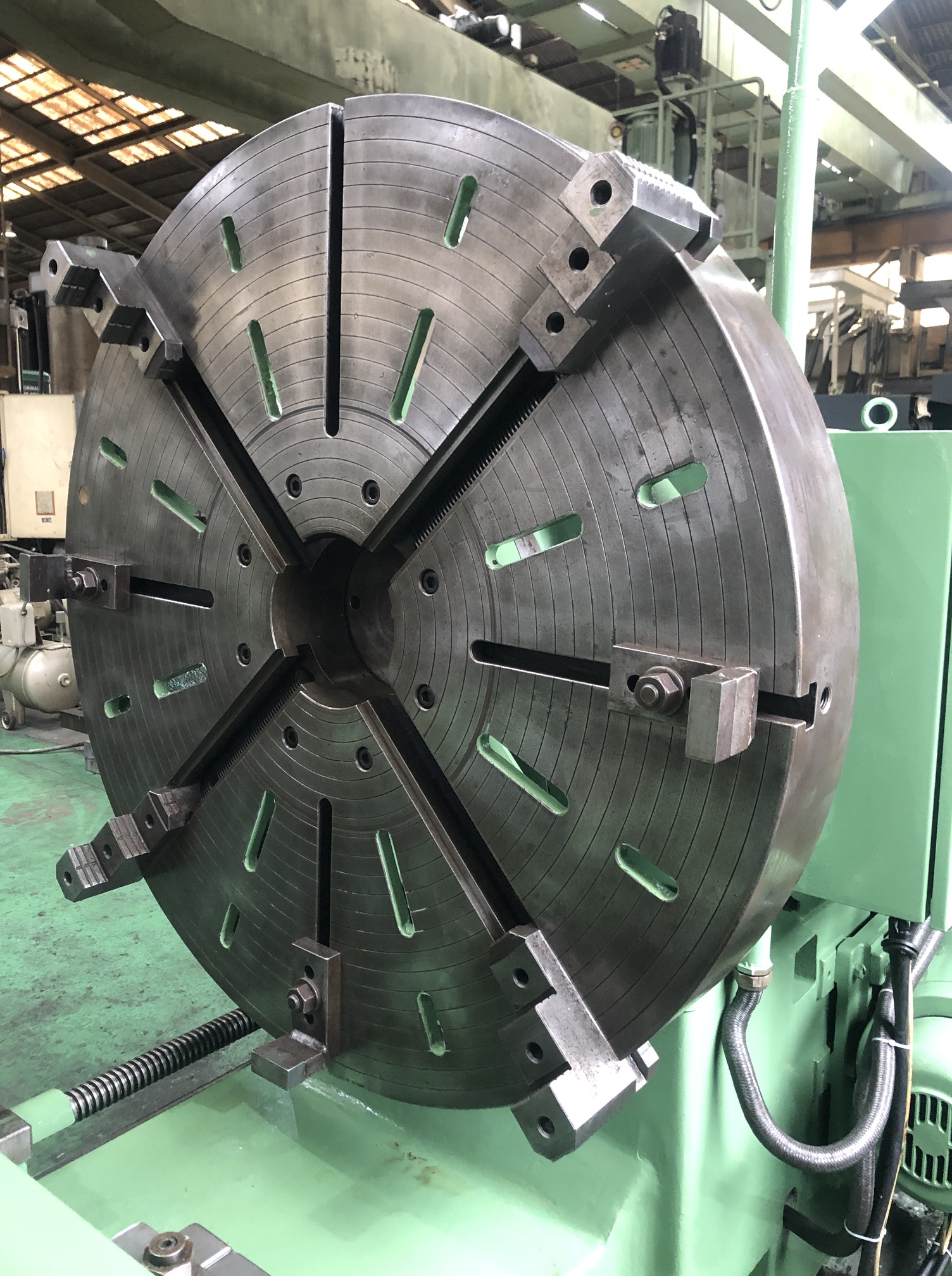 Tsuda Seisakusho / Tsuda Seiki Face Lathe TFL-1600　Chuck