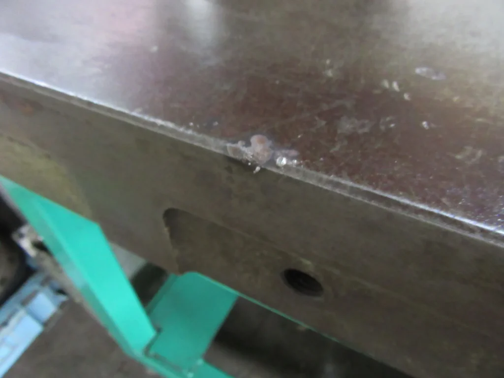 鉄定盤 W750xD1058xH100 台長さ：735 / Cast Iron Surface Plate W750xD1058xH100 台長さ：735 T2100030