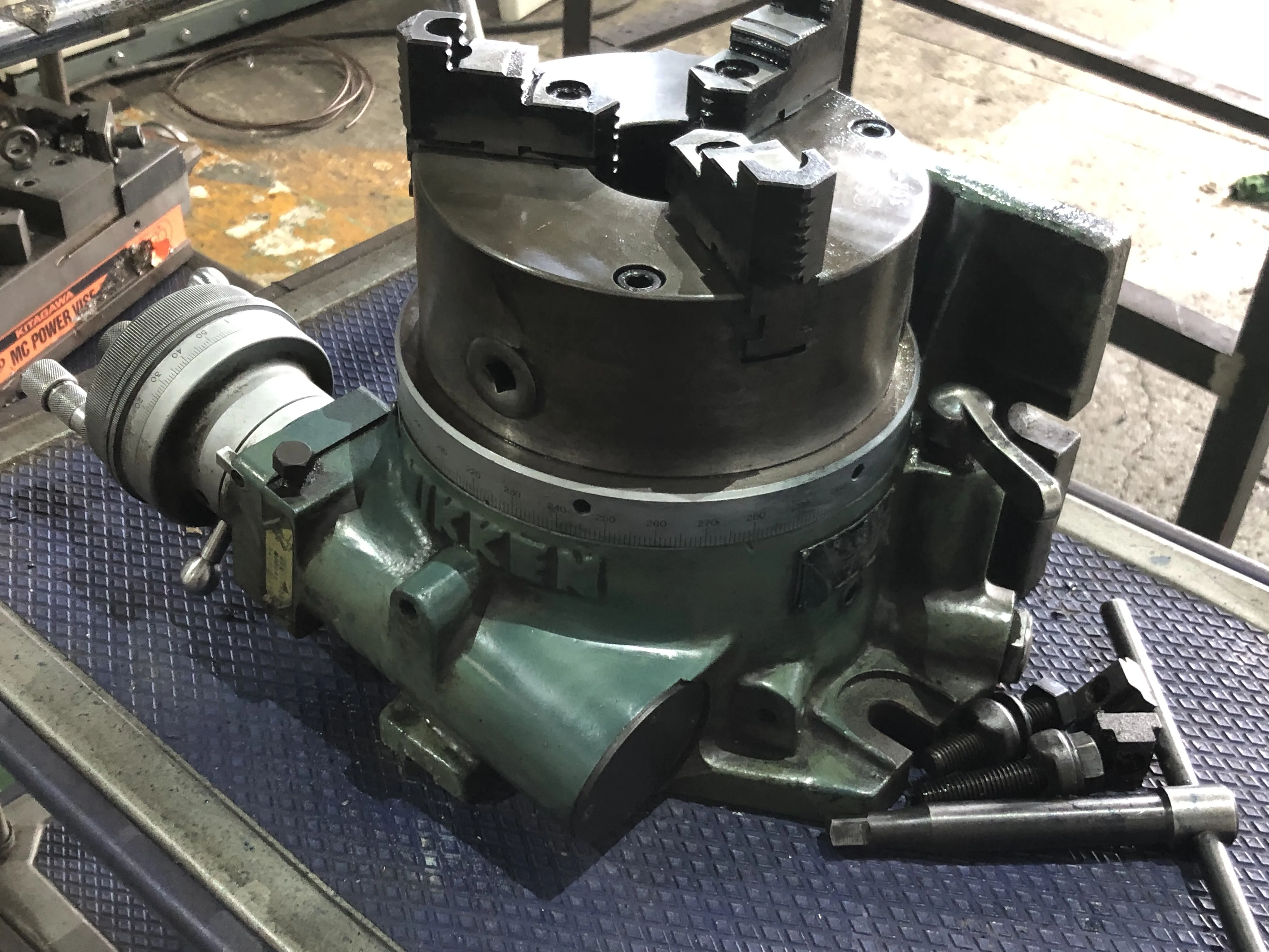 日研工作所 ロータリースーパーインデックス SRI-200 / NIKKEN KOSAKUSHO WORKS Rotary Super Index SRI-200 T2100101