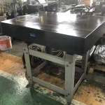 新潟精機 SK 石定盤 G0531020 台付 / NIIGATA SEIKI Granite Surface Plate G0531020 台付 T2200106