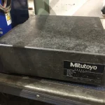 ミツトヨ/三豊製作所 石定盤 CODE517-301 / MITUTOYO Granite Surface Plate CODE517-301 T2200110