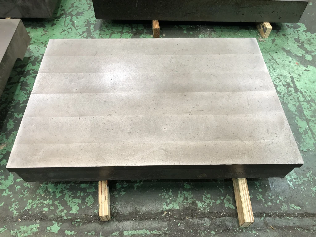 鉄定盤 750x500x105mm / Cast Iron Surface Plate 750x500x105mm T2200211