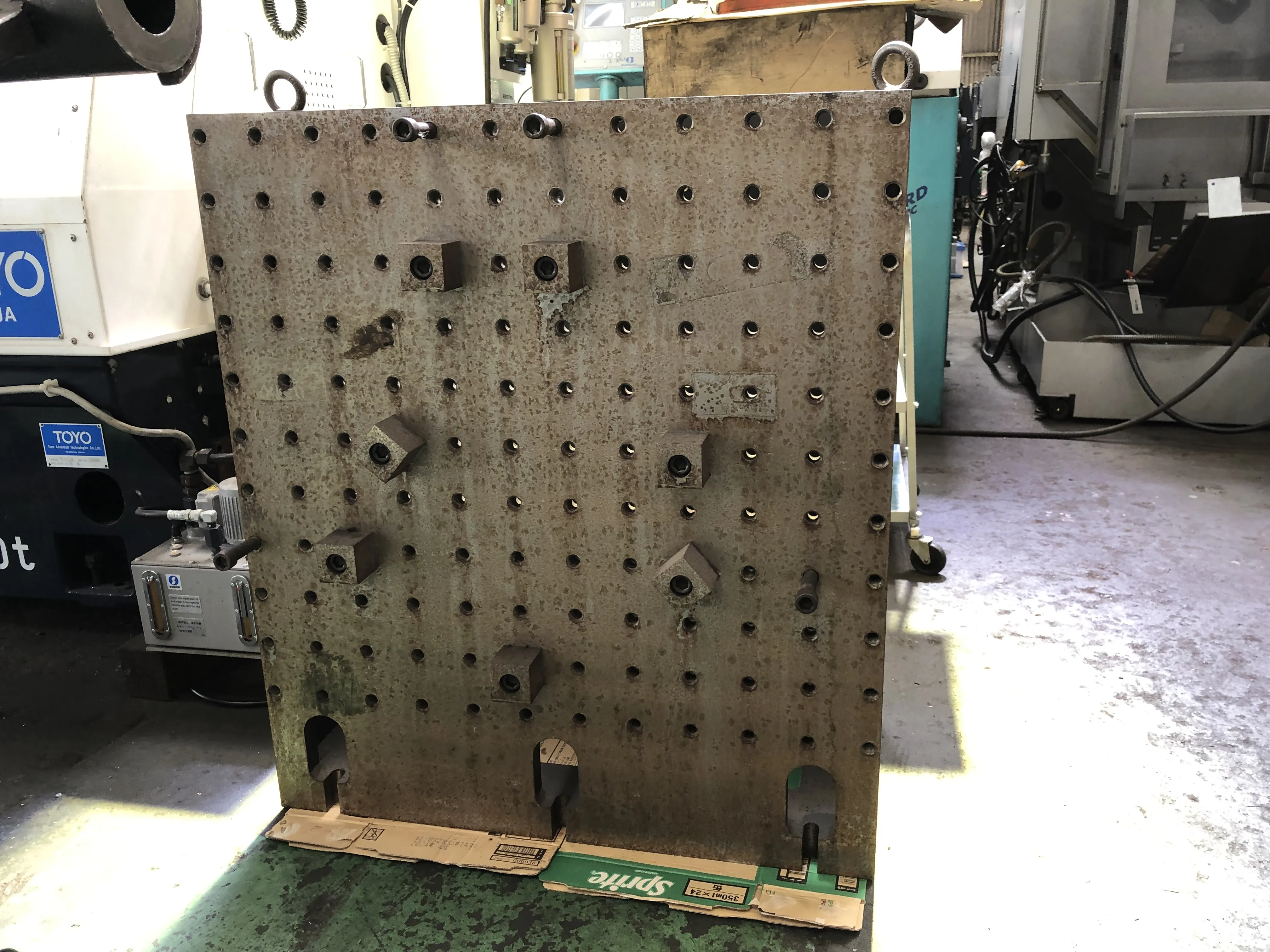 4面イケール W800xD400xH905(mm) / Box Angle Plate W800xD400xH905(mm) T2300141
