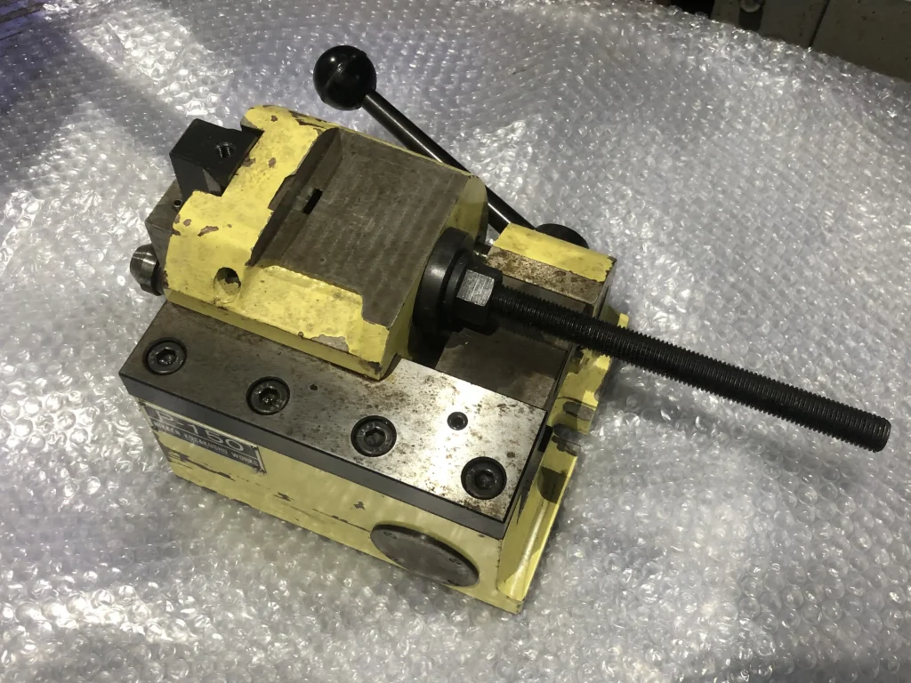 日研工作所 手動式テールストック P-150 / NIKKEN KOSAKUSHO WORKS Manual Tailstock P-150 T2300225