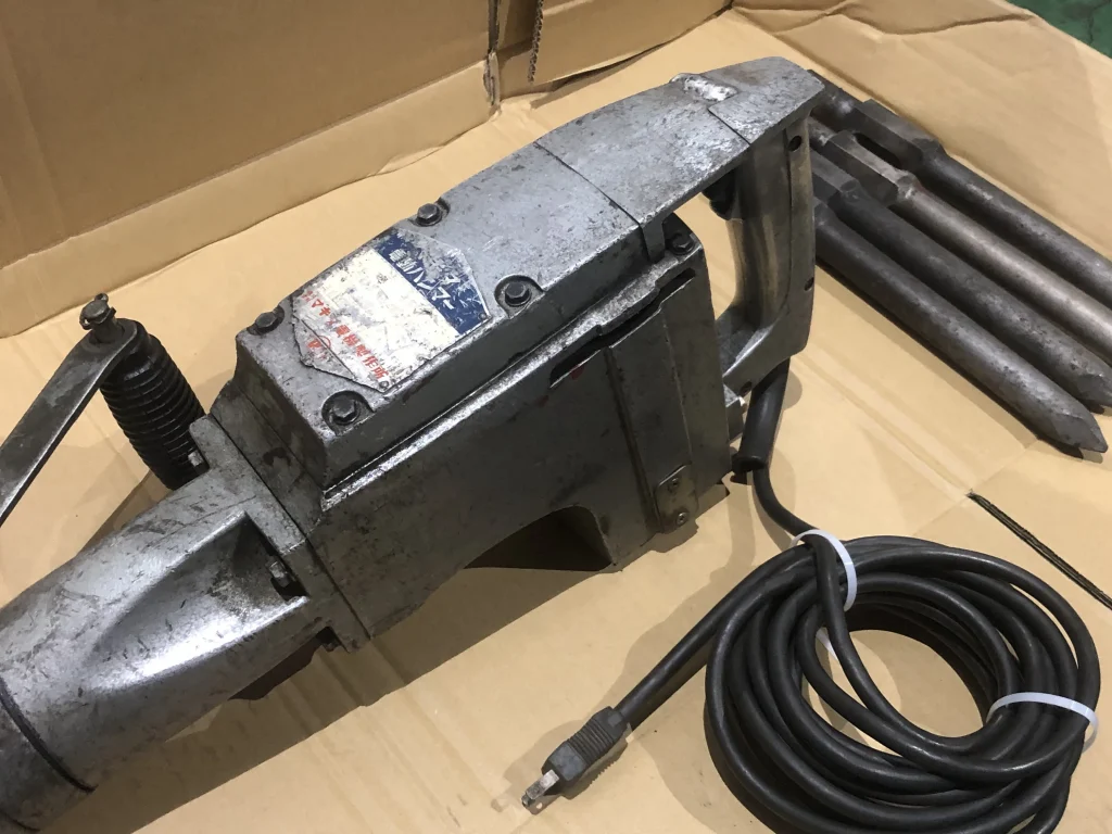 マキタ/マキタ電機製作所 電動ハンマー / MAKITA Electric Hammer T2300231