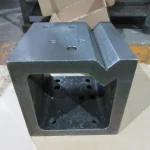 V溝付桝型ブロック 200ｘ200 / 200ｘ200 T2400021