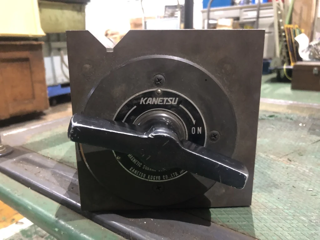 カネテック 枡形ブロック 幅150mm / KANETEC 幅150mm T2500043