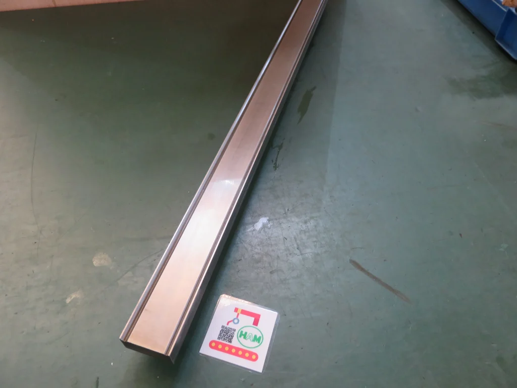 アマダ ベンダー金型(2Vダイ) V7/4mm / AMADA Press Brake Die (2V Die) V7/4mm