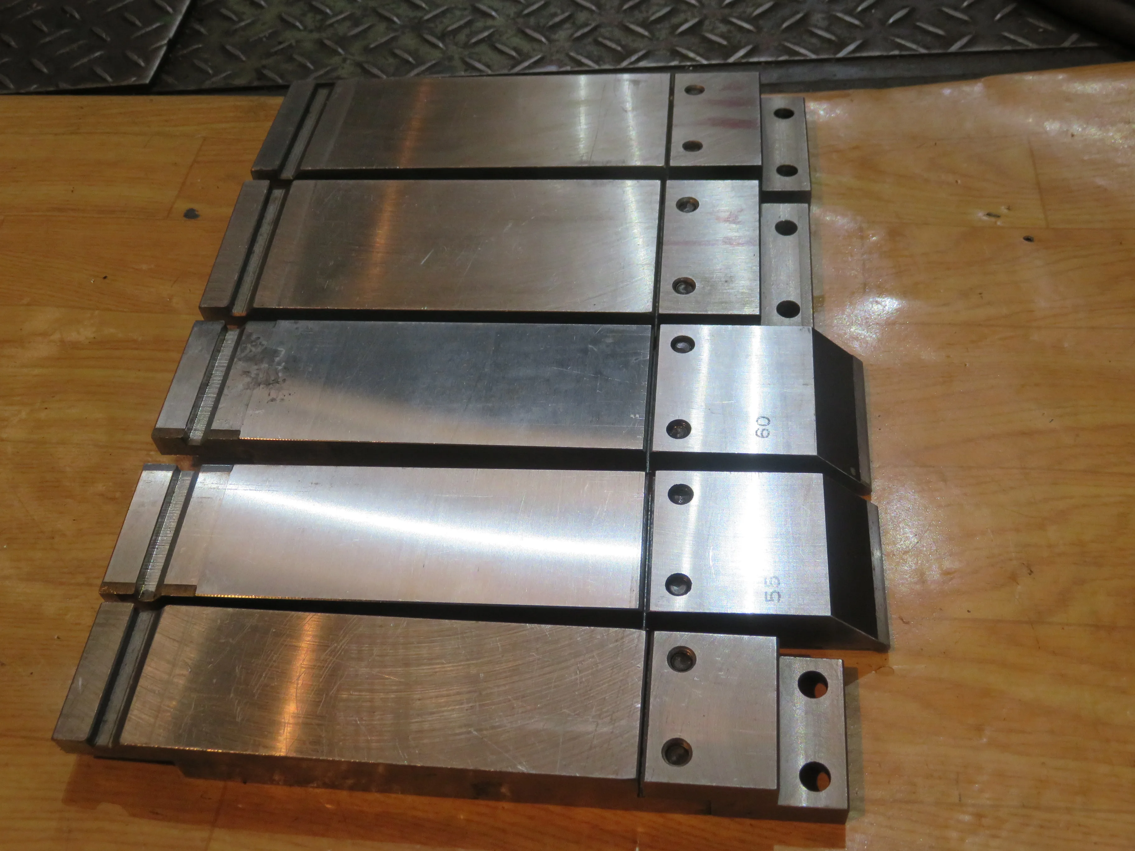ベンダー金型用（1セット5個） / Press Brake Punch(1Set5pcs)