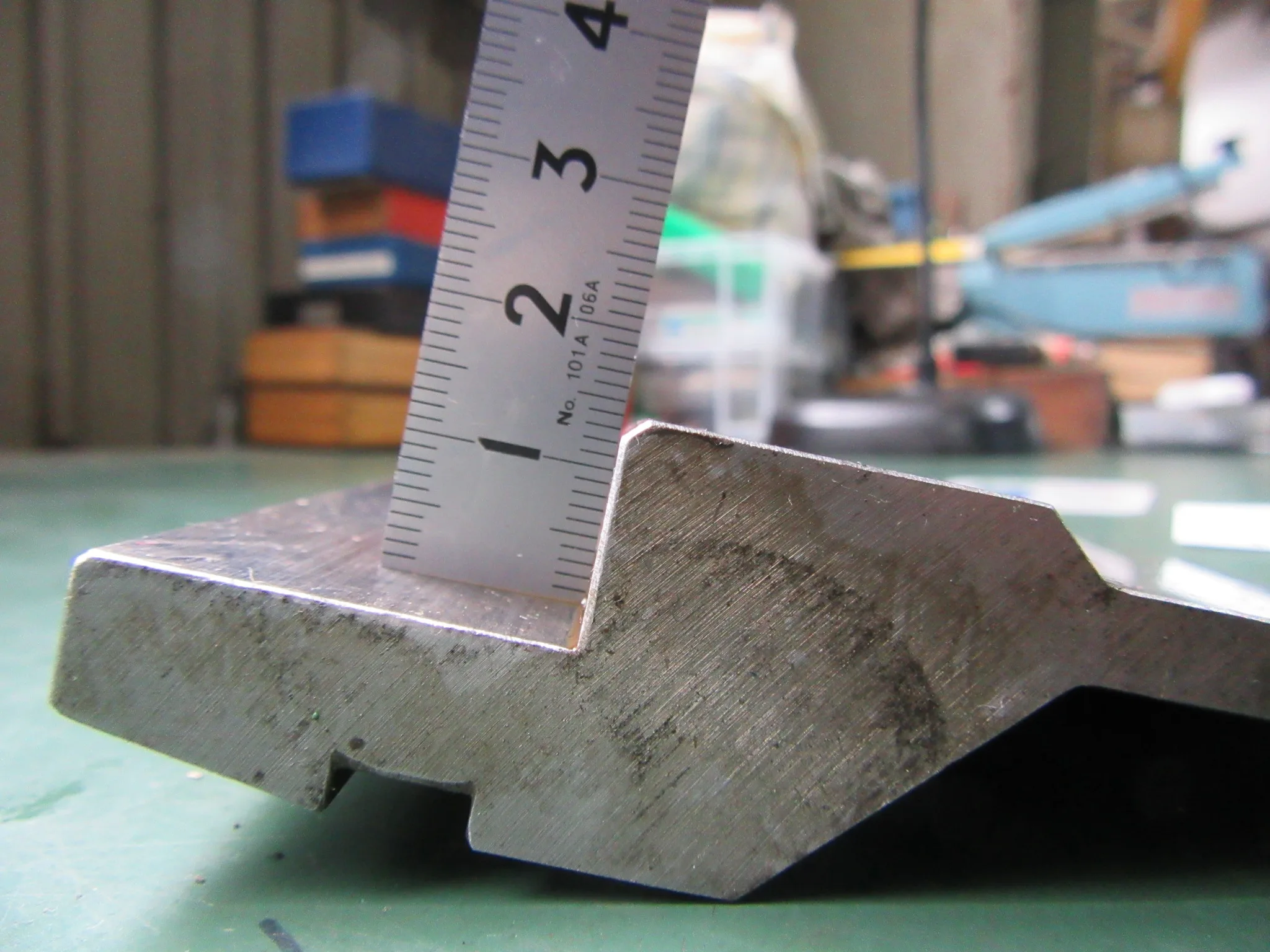 ベンダー金型 / Press Brake Punch TA210008