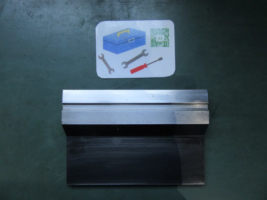 アマダ ベンダー金型 / AMADA Press Brake Punch TA210046
