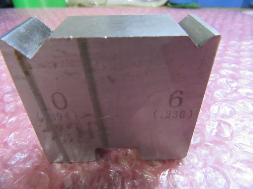 アマダ ベンダー金型（2Vダイ） W19xD50xH45mm(V1=6)(V2=10) / AMADA Press Brake Die (2V Die) W19xD50xH45mm(V1=6)(V2=10) TA230007