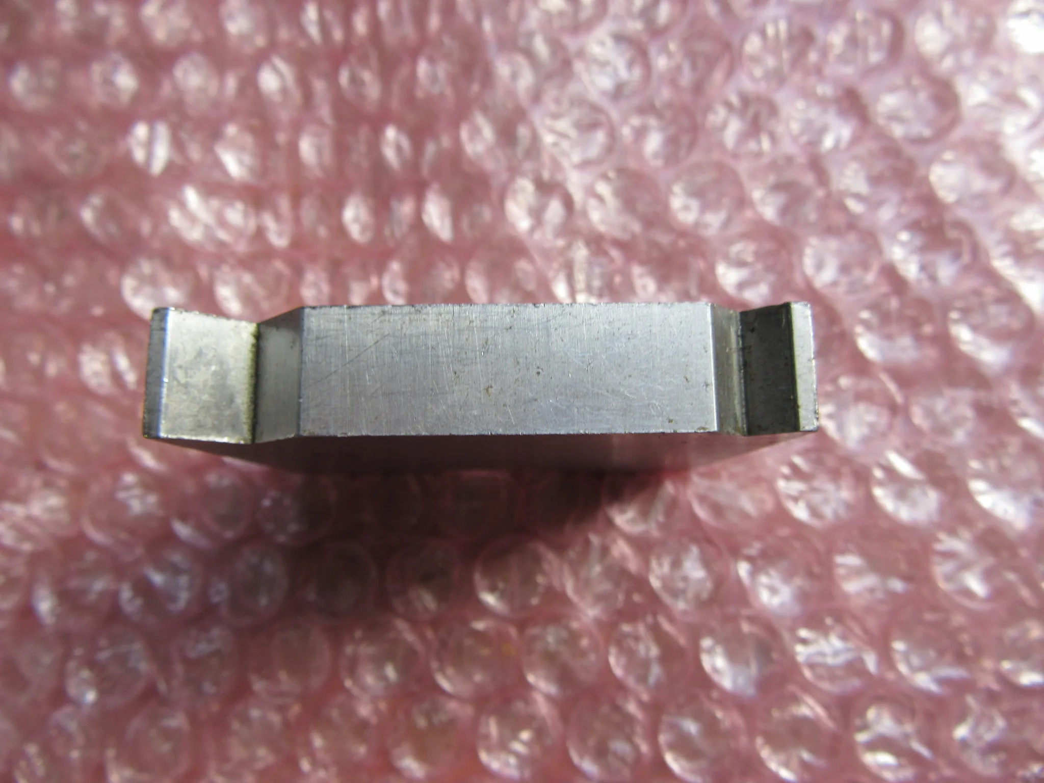 アマダ ベンダー金型（2Vダイ） W10xD50xH45mm(V1=6)(V2=10) / AMADA Press Brake Die (2V Die) W10xD50xH45mm(V1=6)(V2=10) TA230010