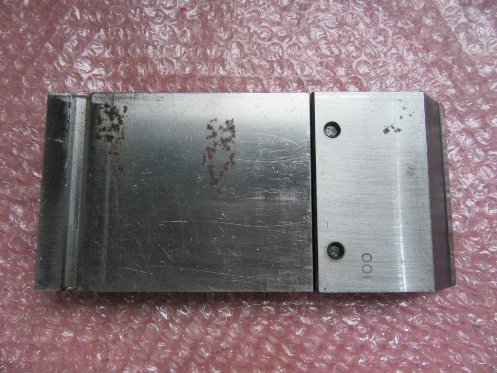 ベンダー金型 100 / Press Brake Punch 100 TA230024