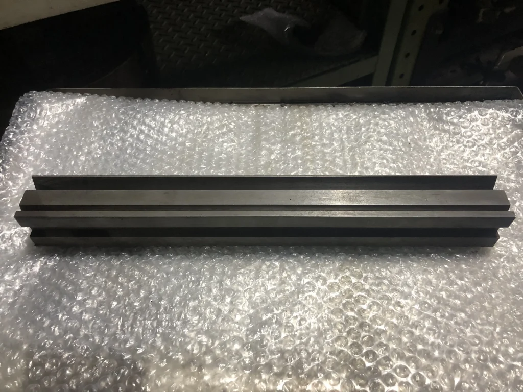 ベンダー金型 長さ400 / Press Brake Die 長さ400 TA230038
