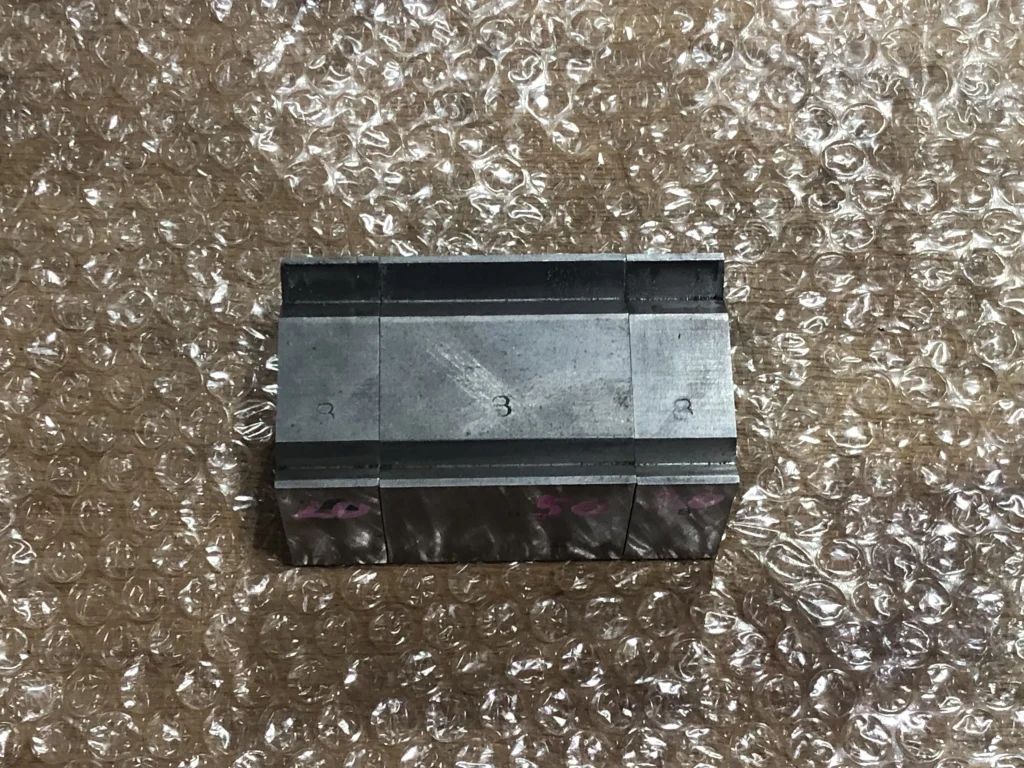 ベンダー金型(2Vダイ) V12/V8 / V12/V8 TA250009